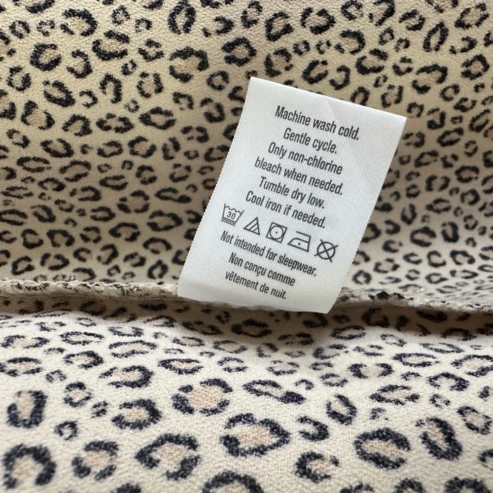 Gymboree 𝅺leopard print skirt